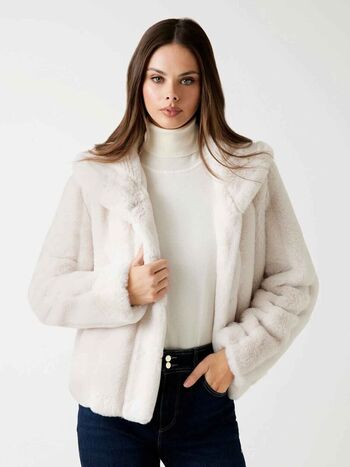 Meika woollard leaked private photo uncensored HD quality