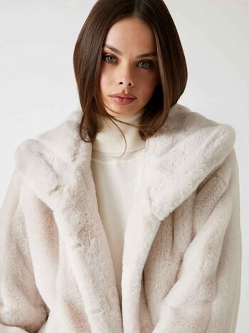 Meika woollard leaked private photo uncensored HD quality