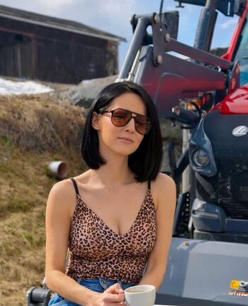Melissa naschenweng leaked private photo uncensored HD quality