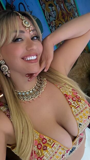 Mia malkova leaked private photo uncensored HD quality