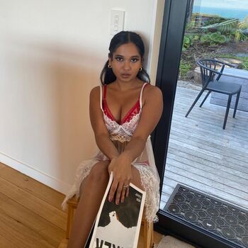 Mia z leaked private photo uncensored HD quality