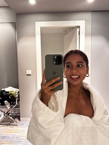 Mia z page leaked private photo uncensored HD quality
