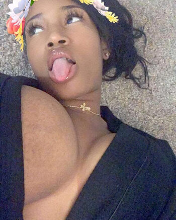 Michellewalker leaked private photo uncensored HD quality