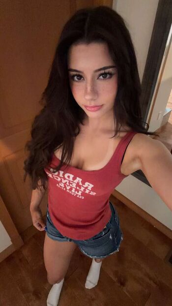 Mikayla campinos  page leaked private photo uncensored HD quality