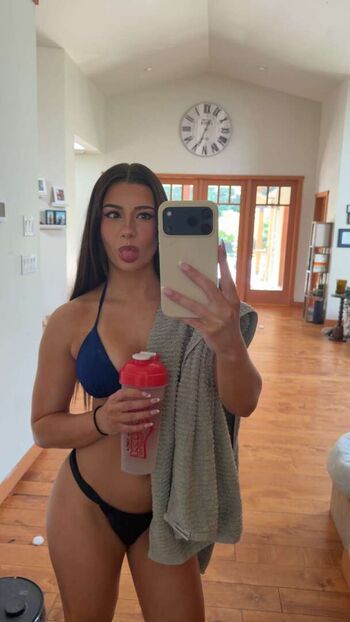 Mikayla campinos  page leaked private photo uncensored HD quality