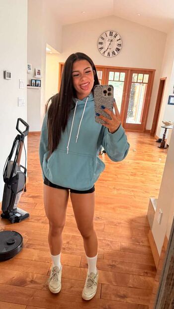 Mikayla campinos  page leaked private photo uncensored HD quality