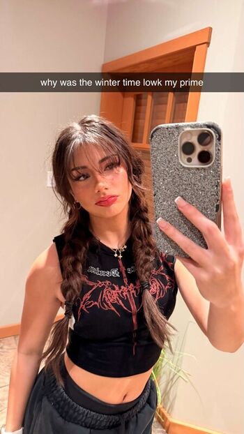 Mikayla campinos  page leaked private photo uncensored HD quality