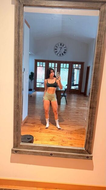 Mikayla campinos  page leaked private photo uncensored HD quality