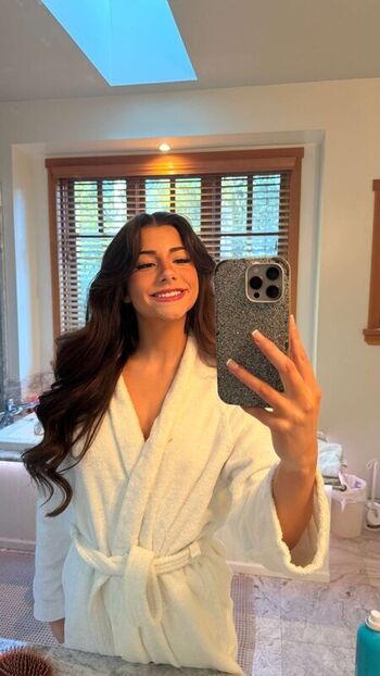 Mikayla campinos  page leaked private photo uncensored HD quality