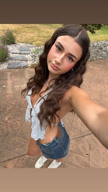 Mikayla campinos  page leaked private photo uncensored HD quality