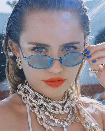 Miley cyrus page leaked private photo uncensored HD quality