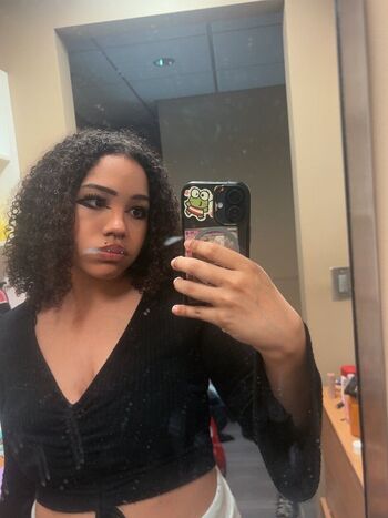 Minaaishungry leaked private photo uncensored HD quality