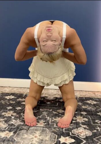 Mondragon chiropractic  page leaked private photo uncensored HD quality