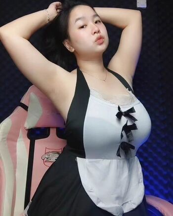 Monicajeyincanatasya page leaked private photo uncensored HD quality