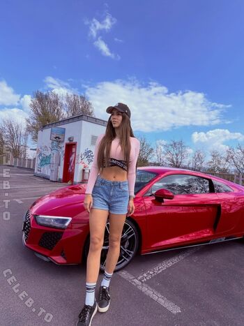 Mrs vickeey page leaked private photo uncensored HD quality