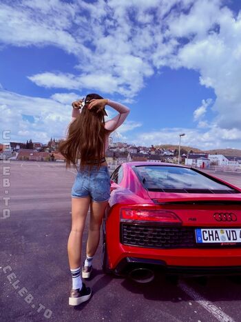 Mrs vickeey page leaked private photo uncensored HD quality