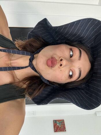 Natasha liu bordizzo  page leaked private photo uncensored HD quality