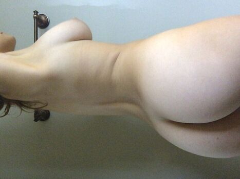 Nature is her life page leaked private photo uncensored HD quality