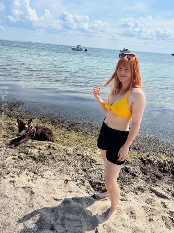 Nerdynele leaked private photo uncensored HD quality
