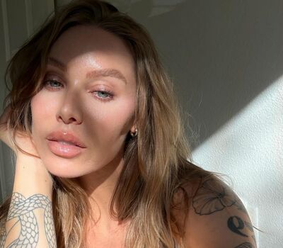 Nicole aniston  page leaked private photo uncensored HD quality