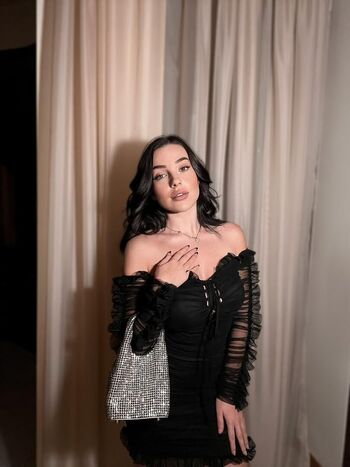 Nikoletamilenova leaked private photo uncensored HD quality