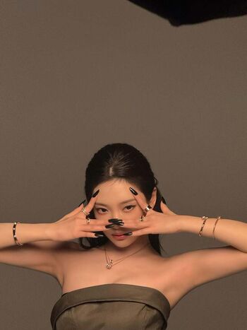 Ningning aespa page leaked private photo uncensored HD quality