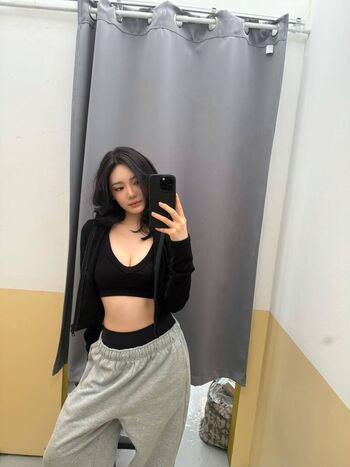 Ningning aespa leaked private photo uncensored HD quality
