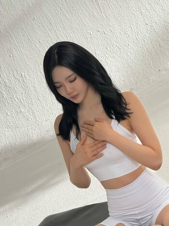 Ningning aespa leaked private photo uncensored HD quality