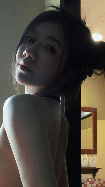 Niparat konyai page leaked private photo uncensored HD quality