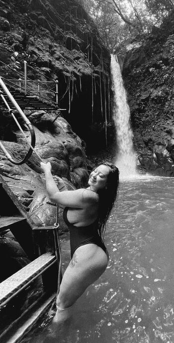 Not your sweetie pie leaked private photo uncensored HD quality