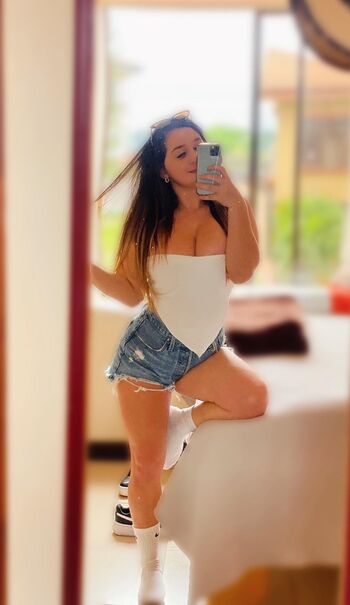 Not your sweetie pie leaked private photo uncensored HD quality
