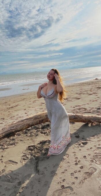 Not your sweetie pie leaked private photo uncensored HD quality
