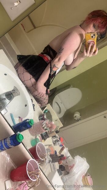 Notwitheredrose leaked private photo uncensored HD quality