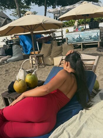 Okyyoliviaa  page leaked private photo uncensored HD quality