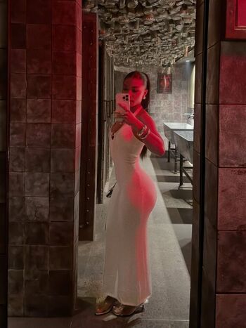 Okyyoliviaa leaked private photo uncensored HD quality