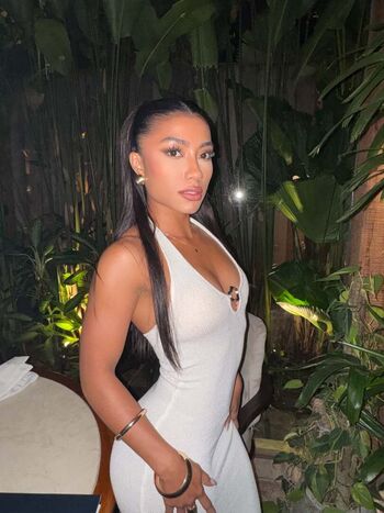 Okyyoliviaa leaked private photo uncensored HD quality