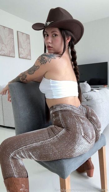 Olesyaliberman  page leaked private photo uncensored HD quality