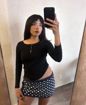 Omly page leaked private photo uncensored HD quality