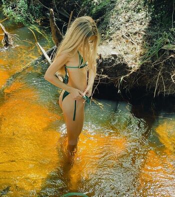 Petite blndei leaked private photo uncensored HD quality