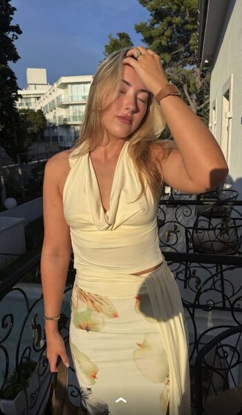 Pineapplebrat leaked private photo uncensored HD quality