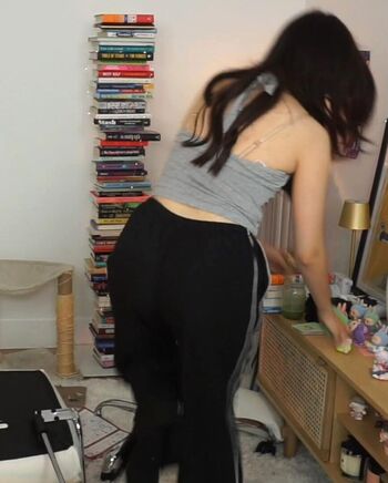 Pokimane  page leaked private photo uncensored HD quality