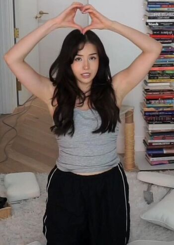 Pokimane  page leaked private photo uncensored HD quality