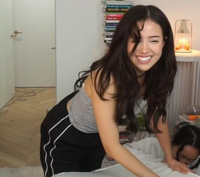 Pokimane  page leaked private photo uncensored HD quality