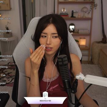 Pokimane  page leaked private photo uncensored HD quality