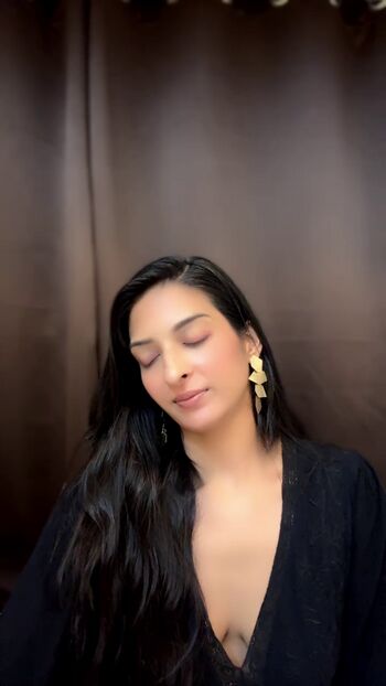 Prachi singla leaked private photo uncensored HD quality