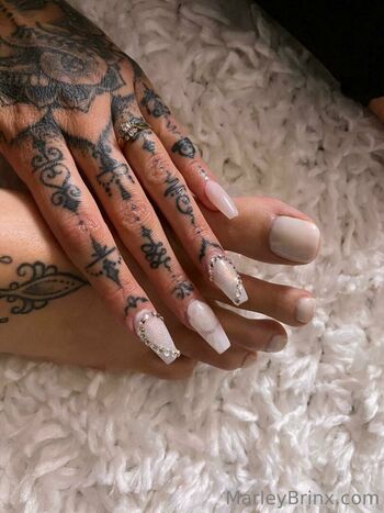 Prettiest feet leaked private photo uncensored HD quality