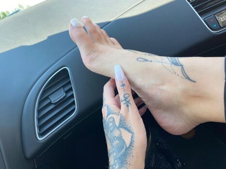 Prettiest feet leaked private photo uncensored HD quality