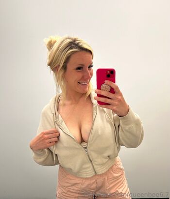 Queenbee leaked private photo uncensored HD quality