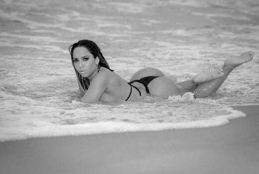 Renata frisson page leaked private photo uncensored HD quality