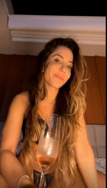 Renata frisson page leaked private photo uncensored HD quality